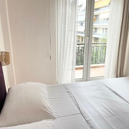 Central 7 - Stylish Apartment Komotini Buitenkant foto