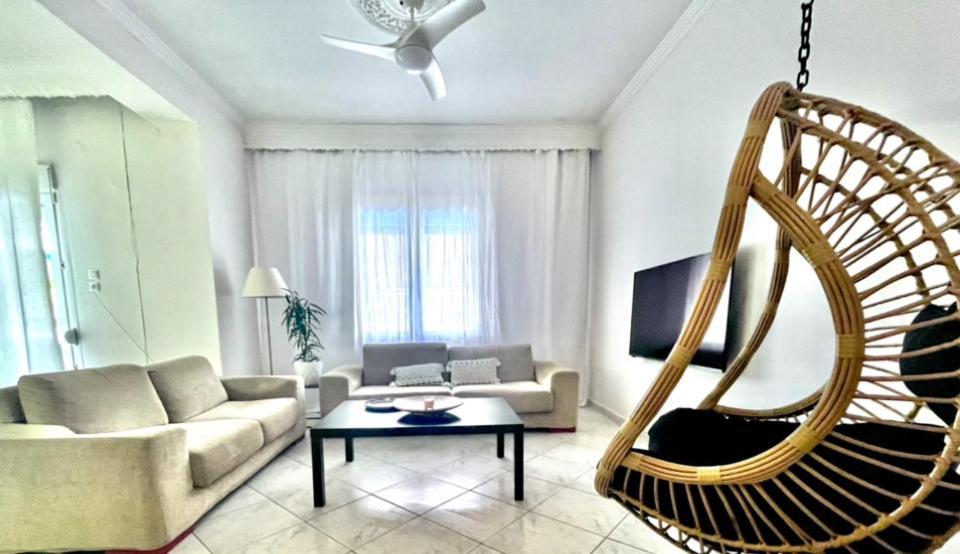 Central 7 - Stylish Apartment Komotini Buitenkant foto